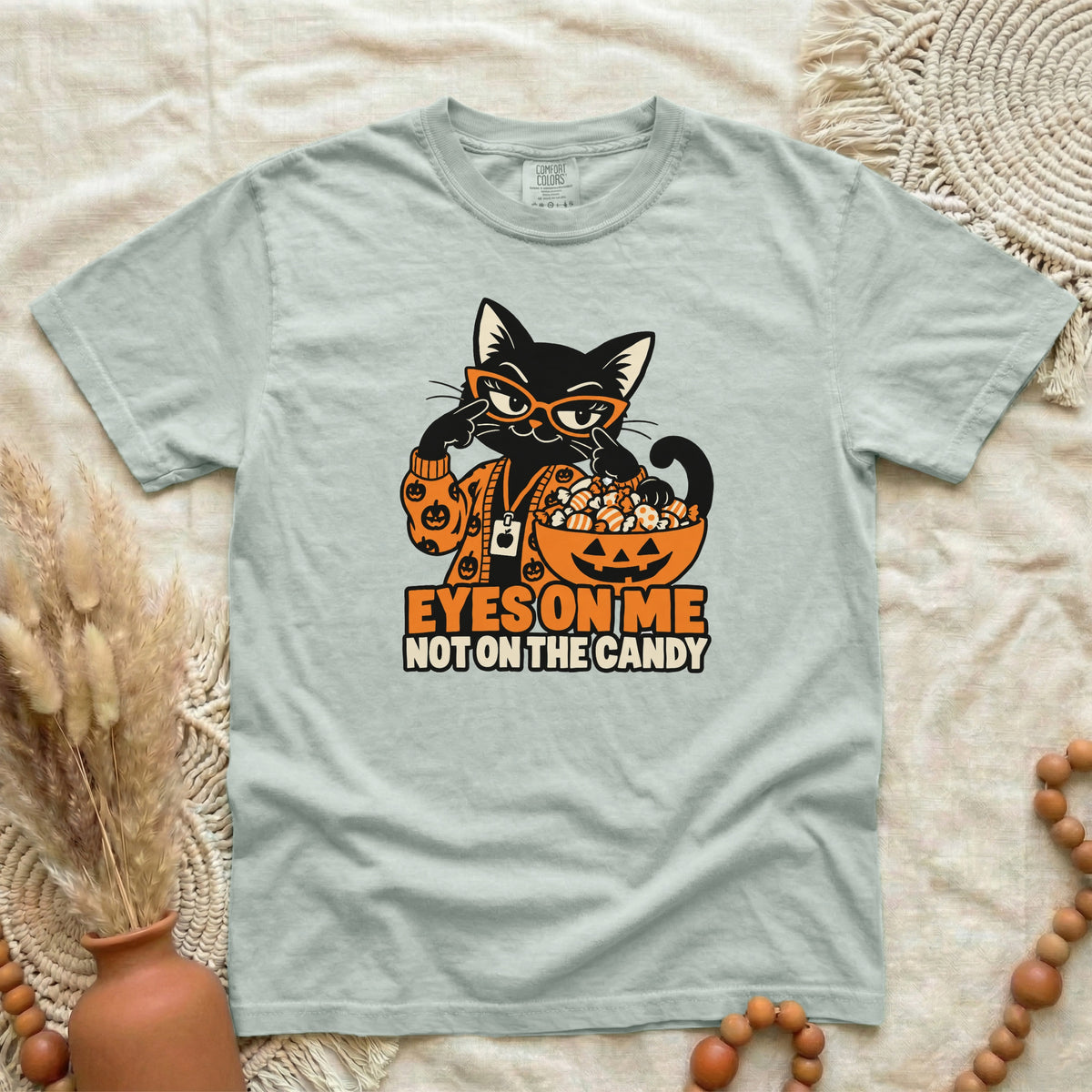 373TY029__p94_D001_EyesOnMeNotOnTheCandy_alt5_L.png
