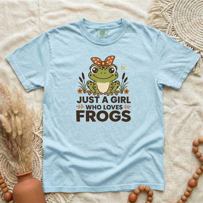 Just A Girl Who Loves Frogs T-Shirt | Funny Women's Tee