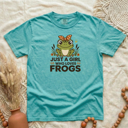 Just A Girl Who Loves Frogs T-Shirt | Funny Women's Tee