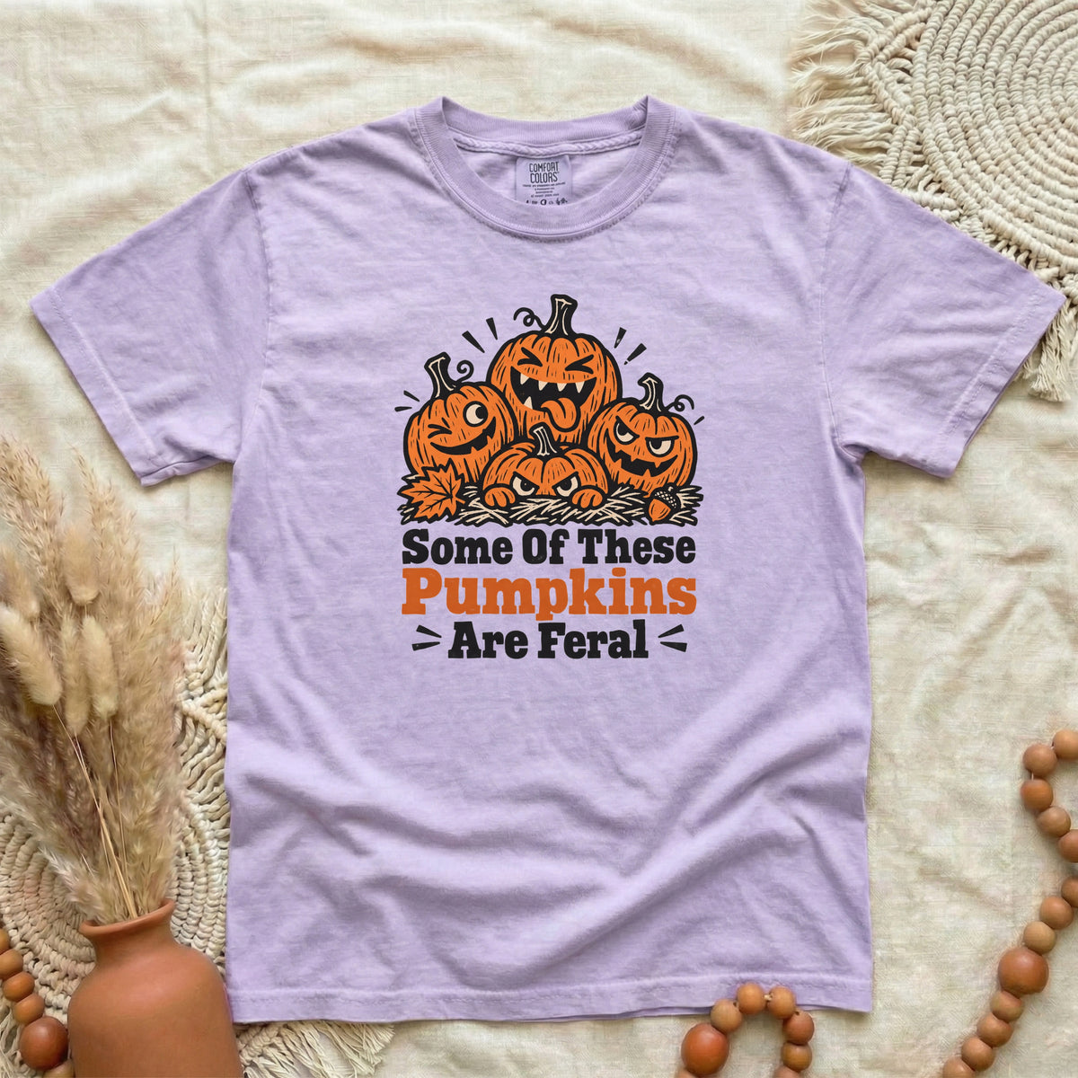 QRRH1T1X__p94_D009_SomeOfThesePumpkinsAreFeral_alt3_L.png