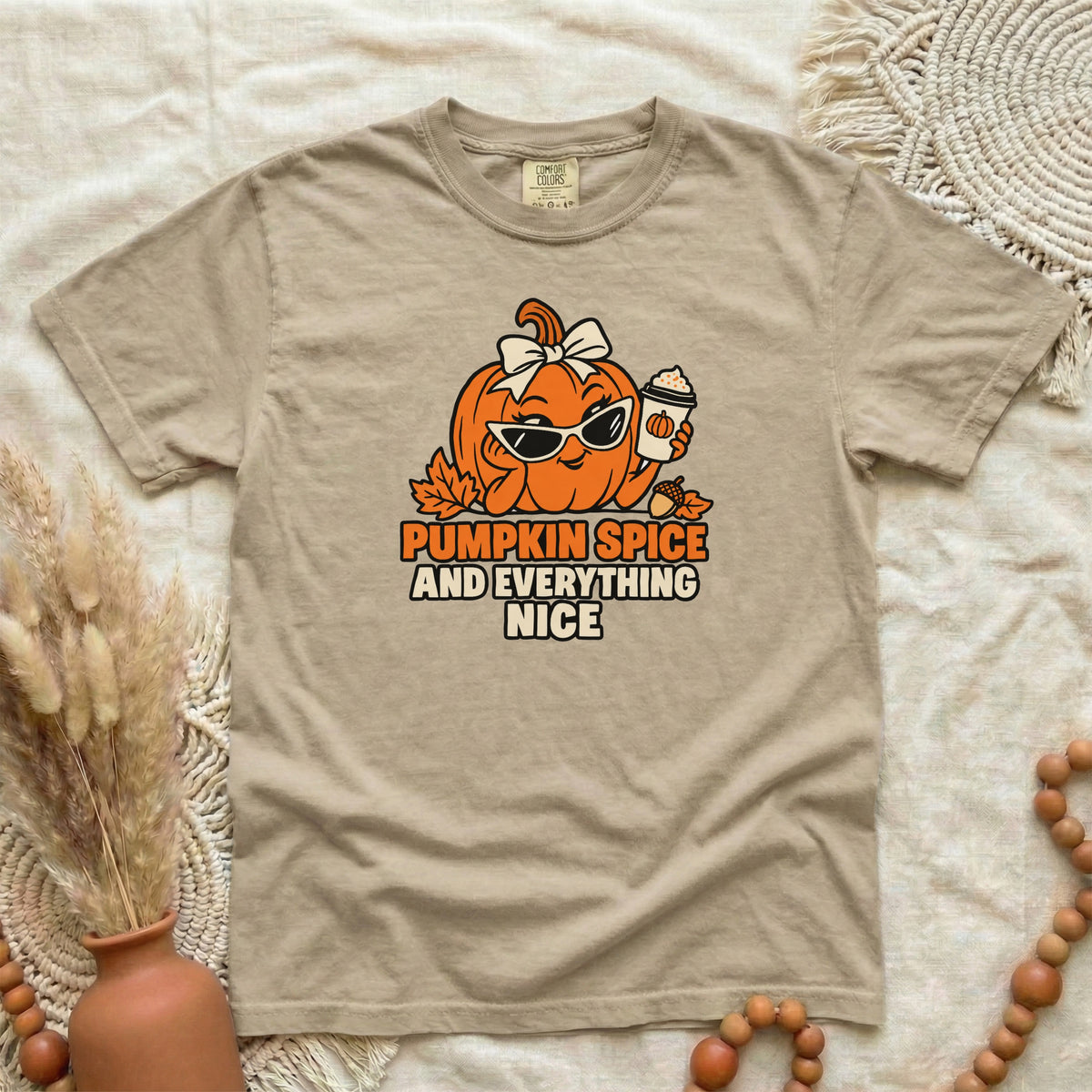 Z8W7F8FN__p94_D090_PumpkinSpiceAndEverythingNice_L.png